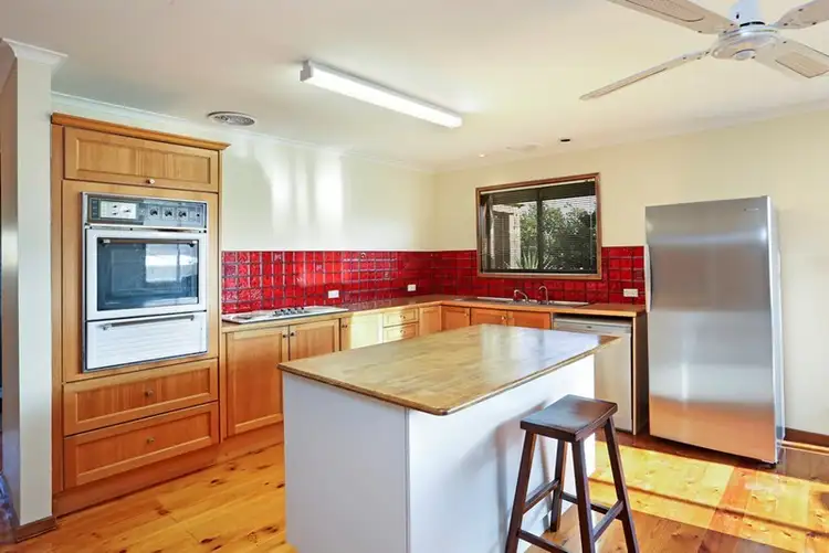 Fifth view of Homely house listing, 6 Hull Court, Grovedale VIC 3216