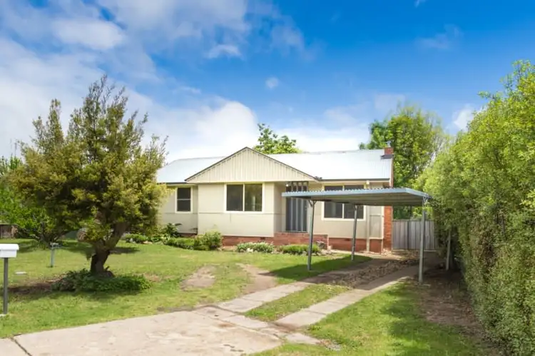 49 Burrendong Way, Orange NSW 2800