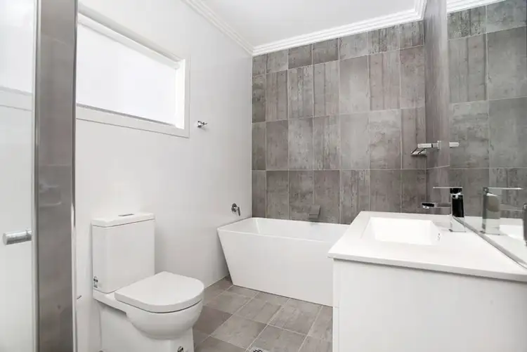Fifth view of Homely house listing, 2a Ellengowan Crescent, Fairy Meadow NSW 2519