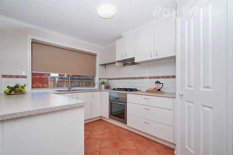 Fifth view of Homely unit listing, 2/21 Leigh Road, Croydon VIC 3136