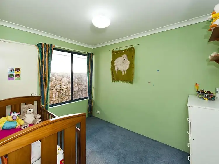 Sixth view of Homely house listing, 5 Strasbourg Ramble, Port Kennedy WA 6172