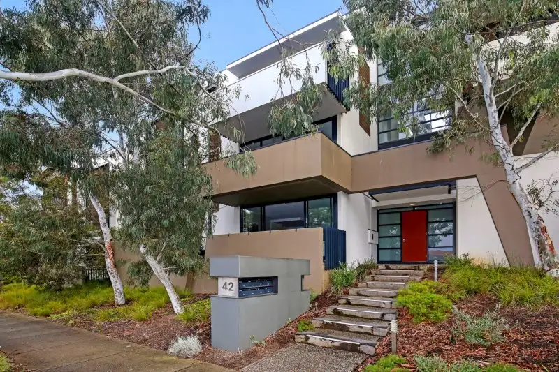 Main view of Homely apartment listing, 1/42 Ormond Boulevard, Bundoora VIC 3083