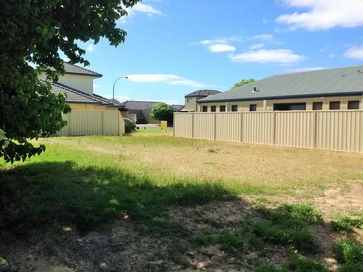 7 Regal Court, South Bunbury WA 6230