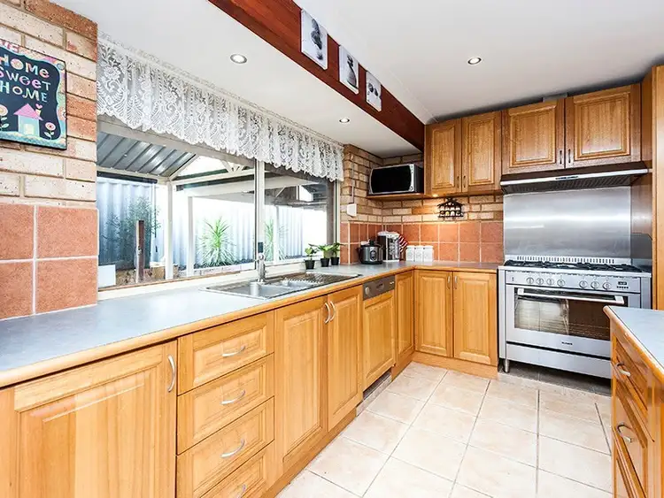 Seventh view of Homely house listing, 10 Muir Close, Waikiki WA 6169