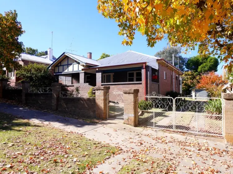 139 Fitzroy Street, Cowra NSW 2794