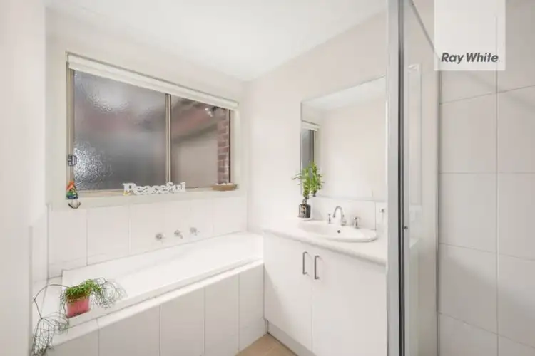 Fifth view of Homely house listing, 28 Breenview Place, Doreen VIC 3754