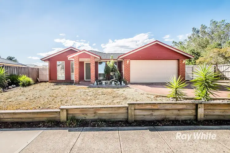 22 St Ives Drive, Narre Warren South VIC 3805