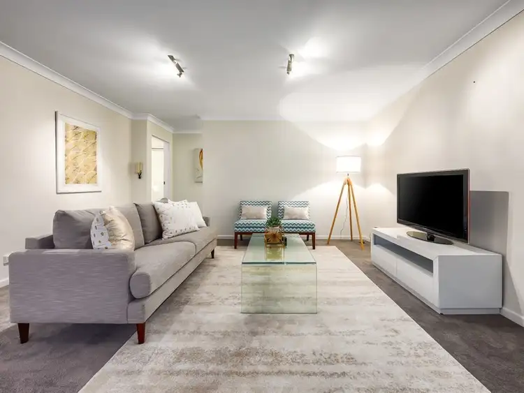 Third view of Homely apartment listing, 6/36 Miles Street, Hawthorne QLD 4171