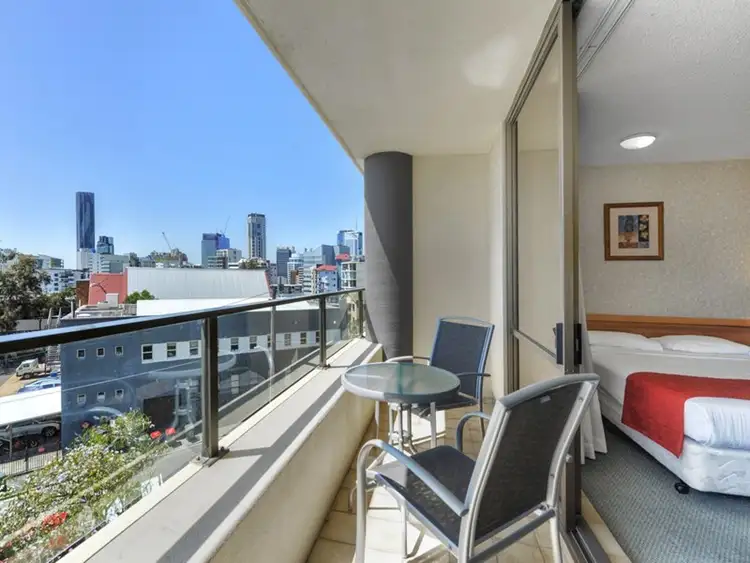 Main view of Homely apartment listing, 304/32 LEICHHARDT Street, Spring Hill QLD 4000