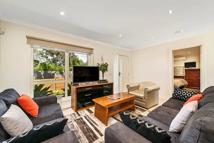 Second view of Homely house listing, 5 Francis Street, Keilor Park VIC 3042
