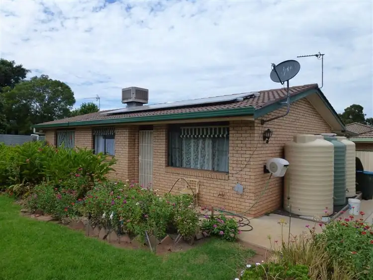 4 Welchman Street, Dubbo NSW 2830
