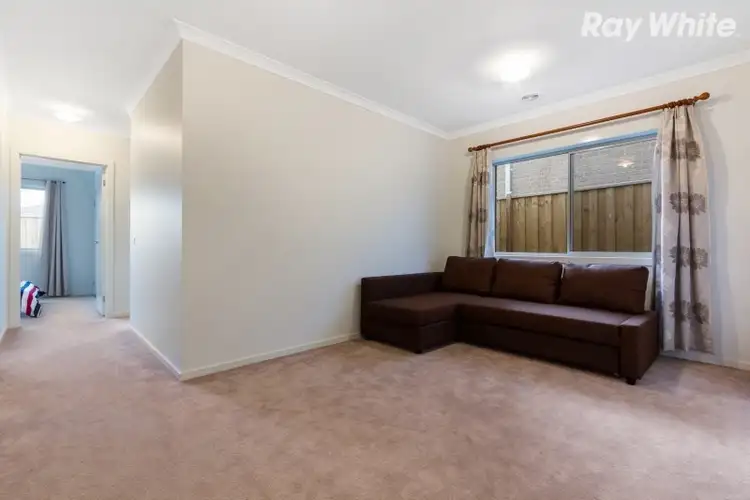Sixth view of Homely house listing, 10 Fairlight Avenue, Keysborough VIC 3173