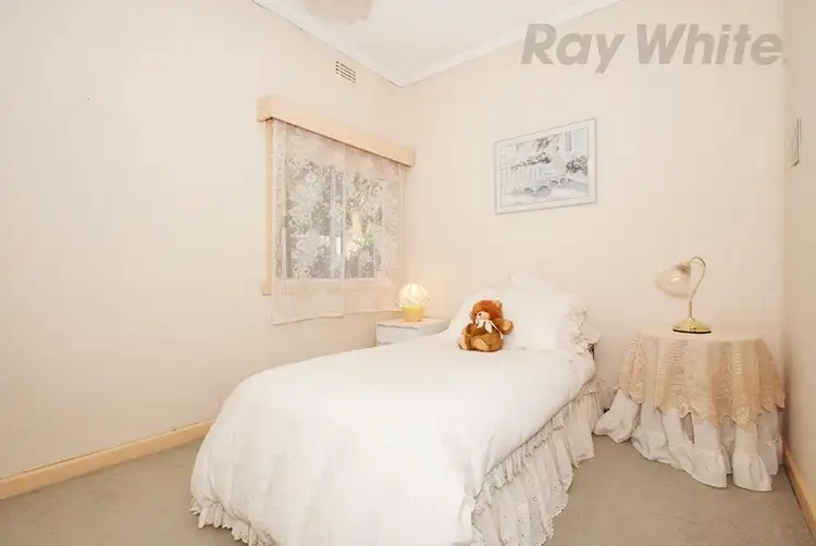 Seventh view of Homely house listing, 8 BARTLETT Avenue, Croydon VIC 3136