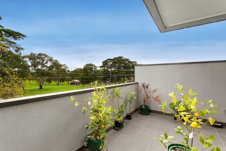 Fourth view of Homely apartment listing, 5/1 Griffiths Street, Reservoir VIC 3073