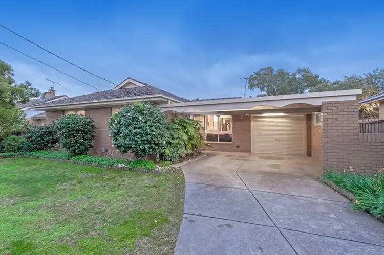 76 Hughes Parade, Reservoir VIC 3073