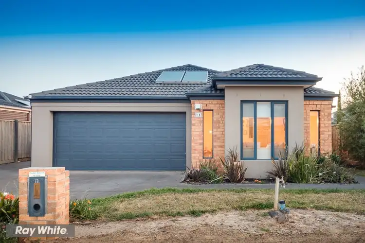 11 Chrysalis Avenue, Tarneit VIC 3029