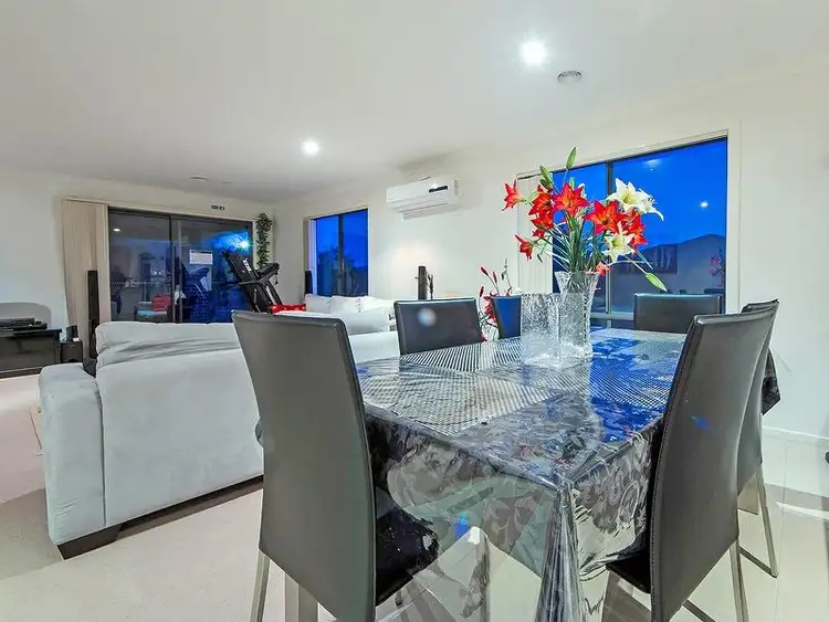 Fifth view of Homely house listing, 4 Kimba Circuit, Truganina VIC 3029