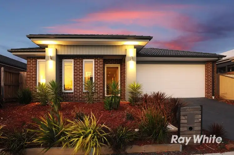 59 Linden Tree Way, Cranbourne North VIC 3977