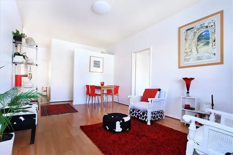 2/58 Campbell Street, Wollongong NSW 2500