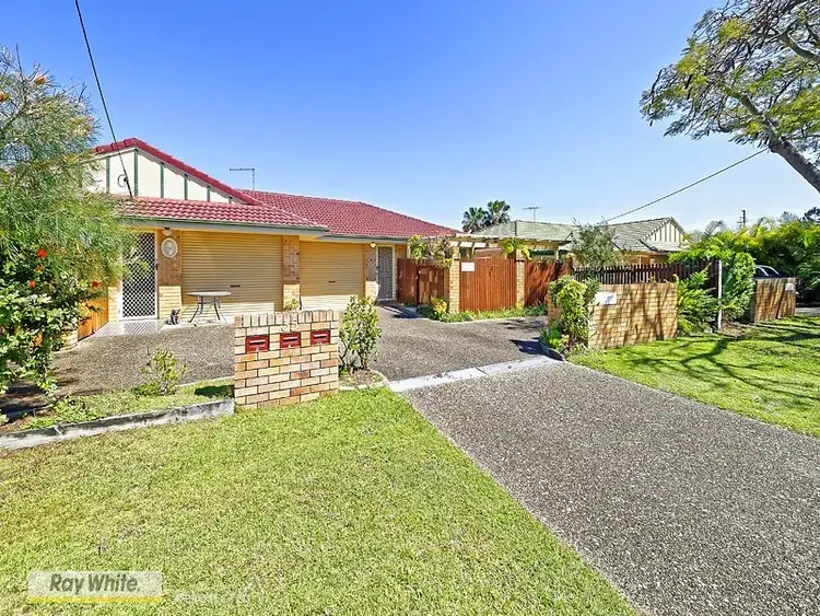 2/35 Livermore Street, Redcliffe QLD 4020