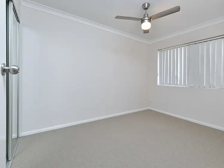 Sixth view of Homely unit listing, 4/70 Hilltop Avenue, Chermside QLD 4032