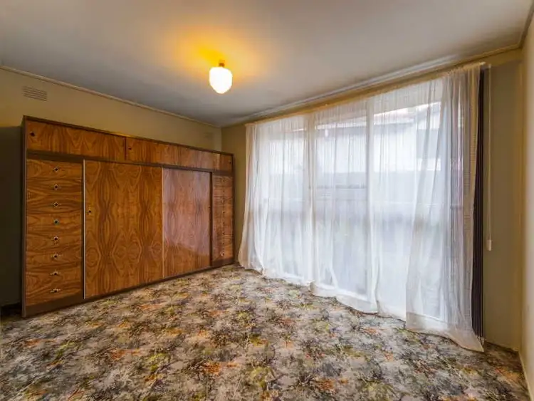 Fifth view of Homely house listing, 8 Frew Avenue, Frankston VIC 3199