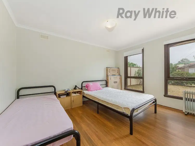 Fifth view of Homely house listing, 41 Charlbury Grove, St Albans VIC 3021