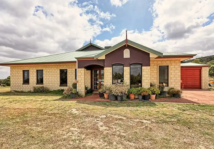 Second view of Homely house listing, 276 Gosnells Road East, Orange Grove WA 6109