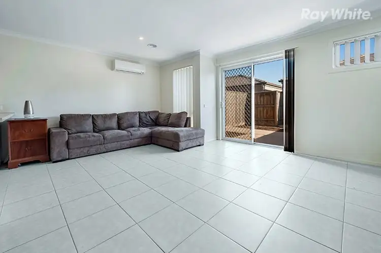 Fourth view of Homely townhouse listing, 16 Hillgrove Way, Mernda VIC 3754