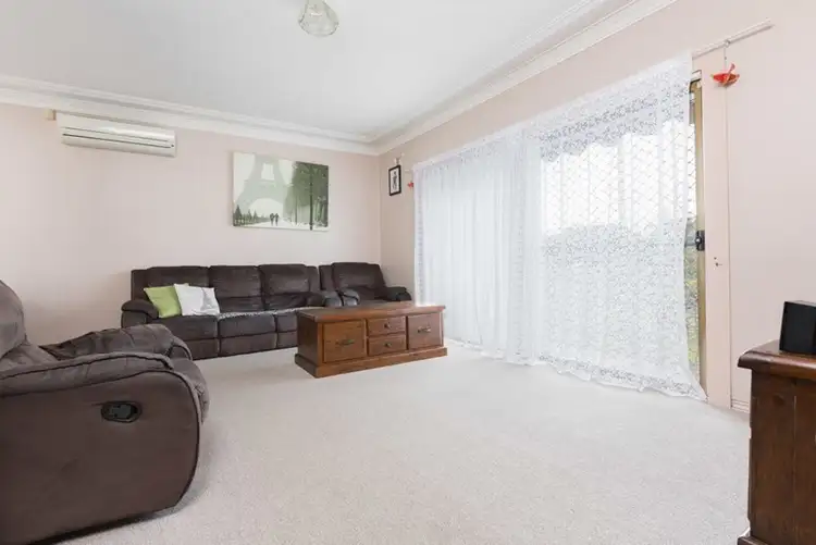 Second view of Homely house listing, 8 Kiara Place, Primbee NSW 2502