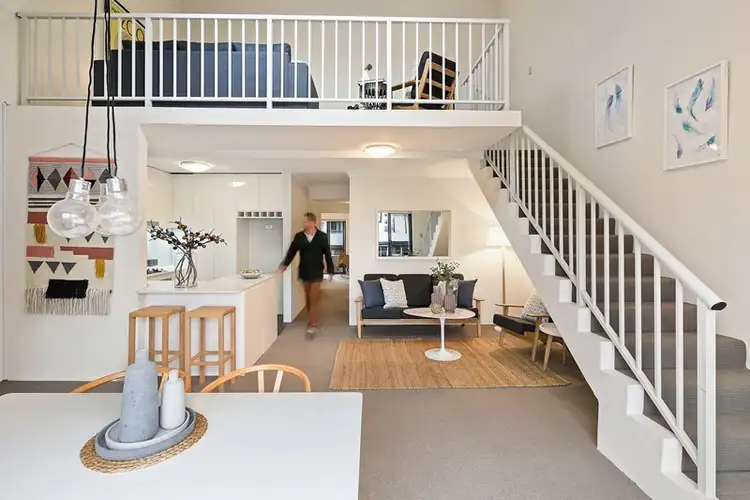 201/4 Applebee Street, St Peters NSW 2044