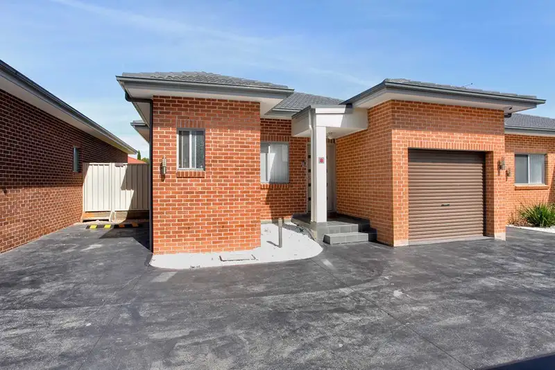 Main view of Homely townhouse listing, 8/28 Charlotte Road, Rooty Hill NSW 2766