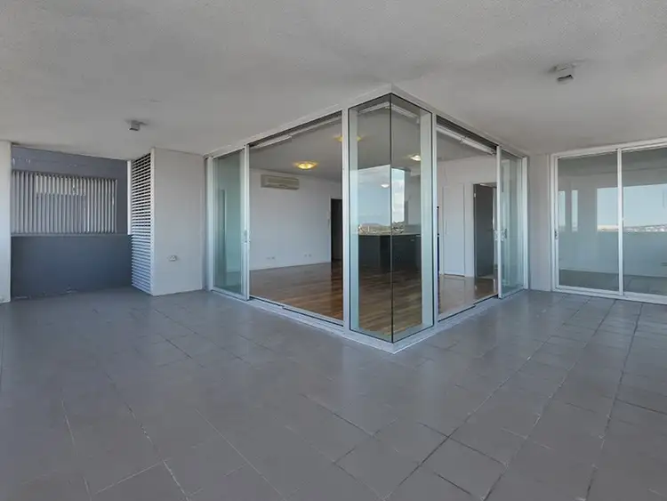 Third view of Homely apartment listing, 866/35 Harbour Road, Hamilton QLD 4007