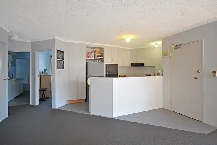 Fourth view of Homely unit listing, 6/20 Ocean Street, Mermaid Beach QLD 4218