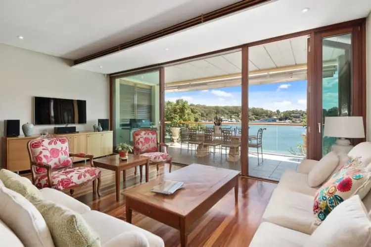 Second view of Homely apartment listing, 3/16 Munro Street, Mcmahons Point NSW 2060