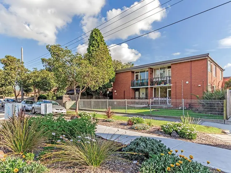 2/17 Empire Street, Footscray VIC 3011