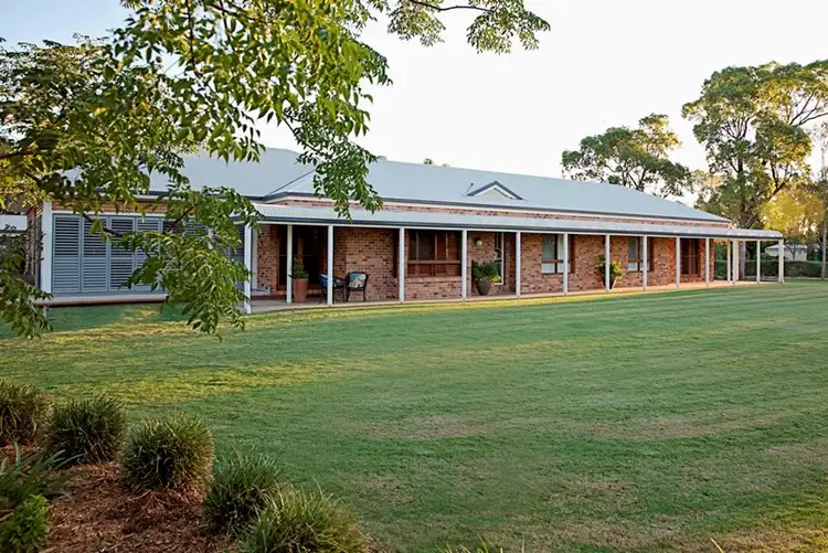 49 Sunrise Avenue, Dalby QLD 4405
