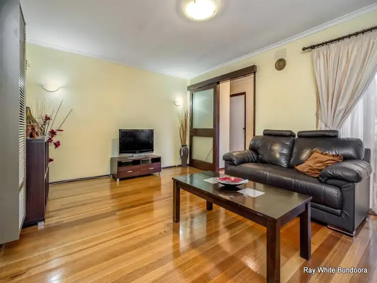 Fourth view of Homely house listing, 10 Pinnacle Court, Lalor VIC 3075