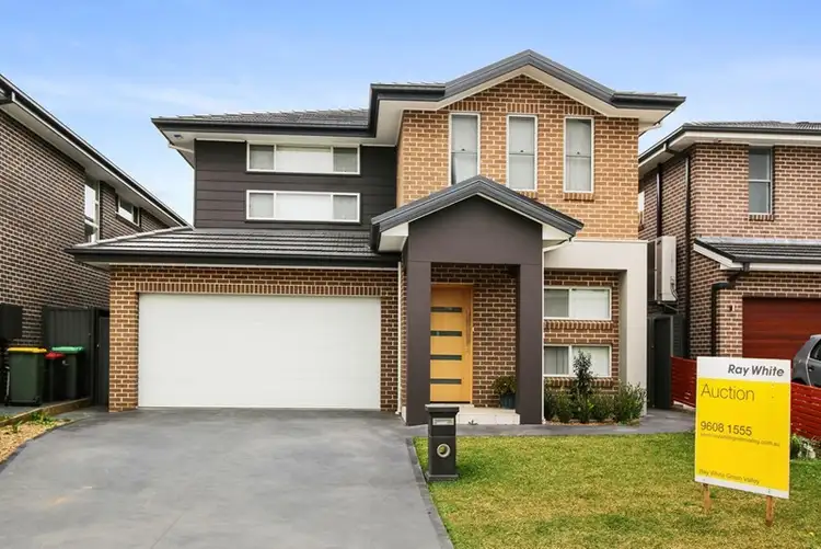 6 Ulm Street, Middleton Grange NSW 2171
