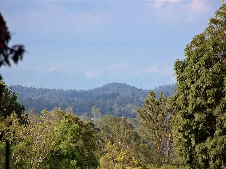 Fourth view of Homely house listing, 2 Bowman Place, Mount Ommaney QLD 4074