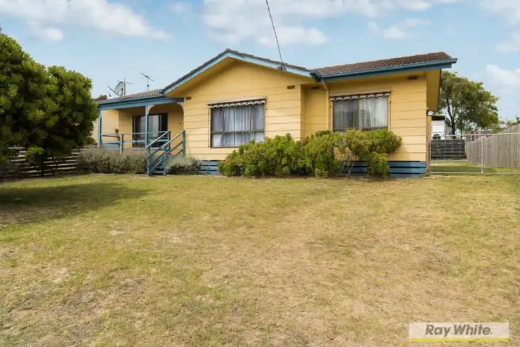 31 Park Road, San Remo VIC 3925