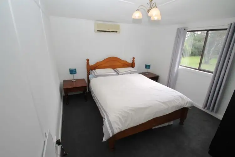 Seventh view of Homely house listing, 4 Arnold Avenue, Spring Ridge NSW 2343