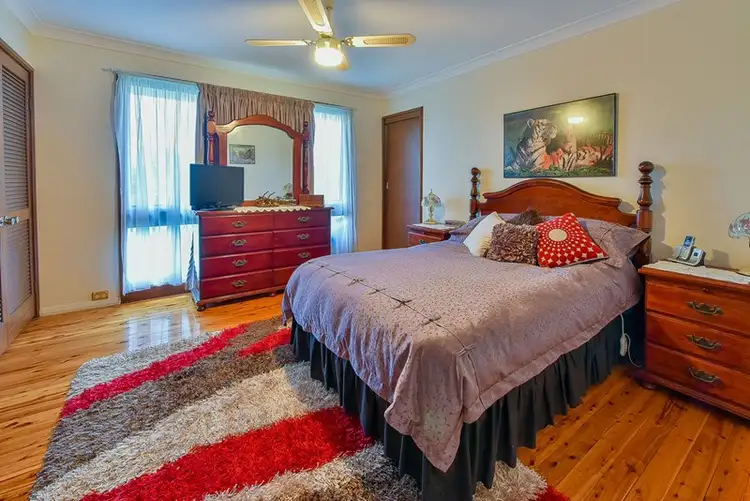 Seventh view of Homely house listing, 35 Athel Tree Crescent, Bradbury NSW 2560