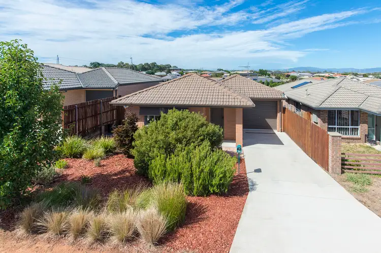 25 Refshauge Crescent, Macgregor ACT 2615