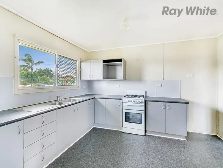 Fifth view of Homely house listing, 2 Kathmaur Avenue, Ellen Grove QLD 4078