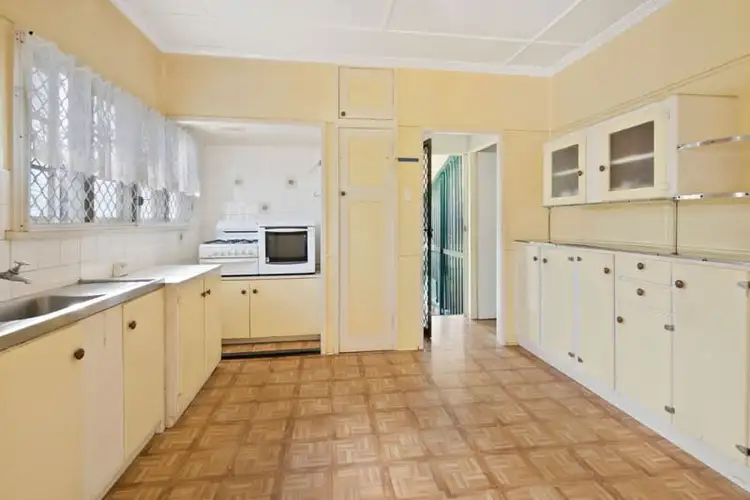 Fifth view of Homely house listing, 98 Plimsoll Street, Greenslopes QLD 4120