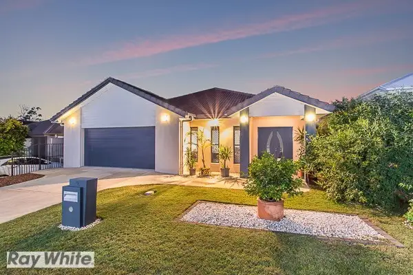 9 Waterway Crescent, Murrumba Downs QLD 4503