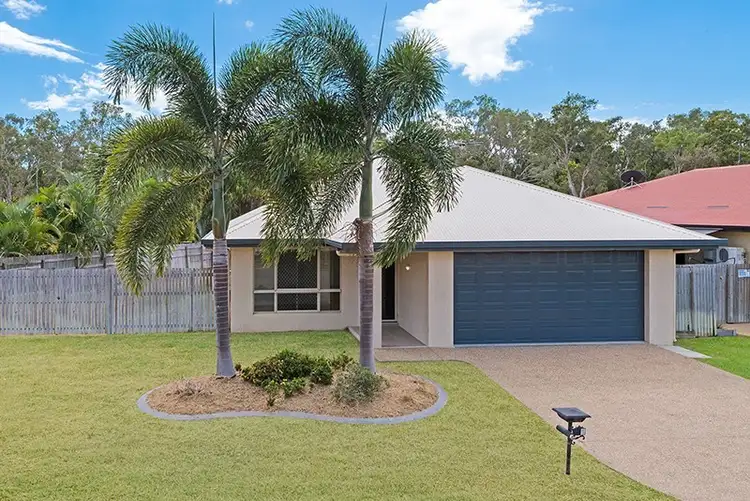 1 Currawinya Court, Bushland Beach QLD 4818