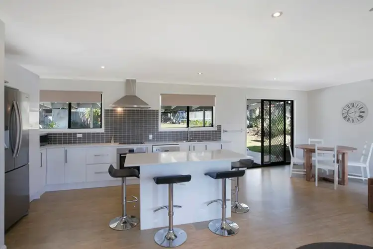 Fifth view of Homely house listing, 8 Gradi Court, Thorneside QLD 4158