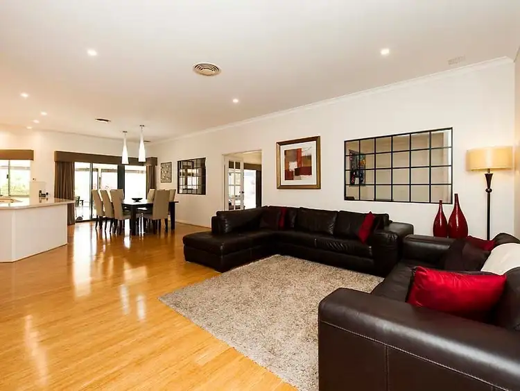 Sixth view of Homely house listing, 32 San Javier Circle, Secret Harbour WA 6173